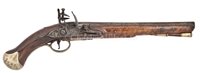 Lot 57 - AN EARLY 19TH-CENTURY FLINTLOCK REGULATION SEA SERVICE PISTOL