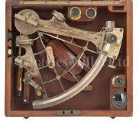 Lot 326 - AN EARLY 20TH-CENTURY 7¼IN. RADIUS VERNIER...