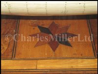 Lot 261 - A LARGE, FINELY CARVED AND WELL PRESENTED EARLY 19TH CENTURY NAPOLEONIC FRENCH PRISONER OF WAR BONE SHIP MODEL FOR A FIRST RATE SHIP OF THE LINE TRADITIONALLY IDENTIFIED AS H.M.S. CALEDONIA