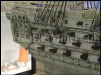 Lot 261 - A LARGE, FINELY CARVED AND WELL PRESENTED EARLY 19TH CENTURY NAPOLEONIC FRENCH PRISONER OF WAR BONE SHIP MODEL FOR A FIRST RATE SHIP OF THE LINE TRADITIONALLY IDENTIFIED AS H.M.S. CALEDONIA
