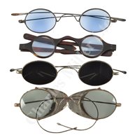 Lot 187 - Ø FOUR PAIRS OF TINTED SPECTACLES