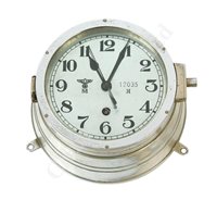 Lot 59 - A THIRD REICH EIGHT DAY U-BOAT BULK HEAD CLOCK