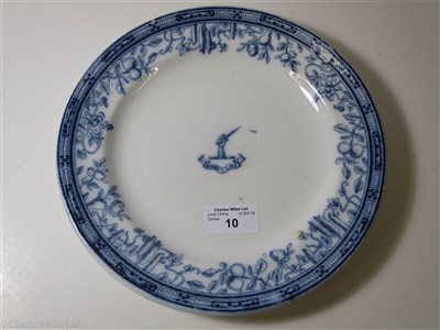 Lot 10 - BIBBY LINE:  AN ‘ENFIELD FRUIT’ PATTERN CHINA DINNER PLATE, BY MINTON, CIRCA 1906