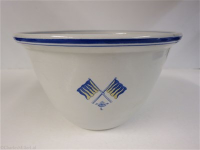 Lot 74 - MARQUESS OF LONDONDERRY: A CHINA PUDDING BOWL, CIRCA 1880