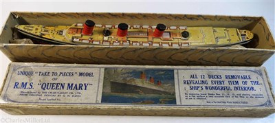 Lot 91 - CUNARD: A “TAKE TO PIECES” MODEL OF QUEEN MARY BY THE CHAD VALLEY CO. LTD, CIRCA 1936
