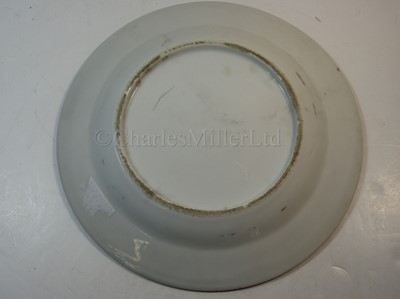 Lot 66 - A 19TH CENTURY SAMPSON WARE PLATE AFTER THE BALTIC SERVICE