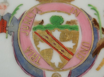 Lot 66 - A 19TH CENTURY SAMPSON WARE PLATE AFTER THE BALTIC SERVICE
