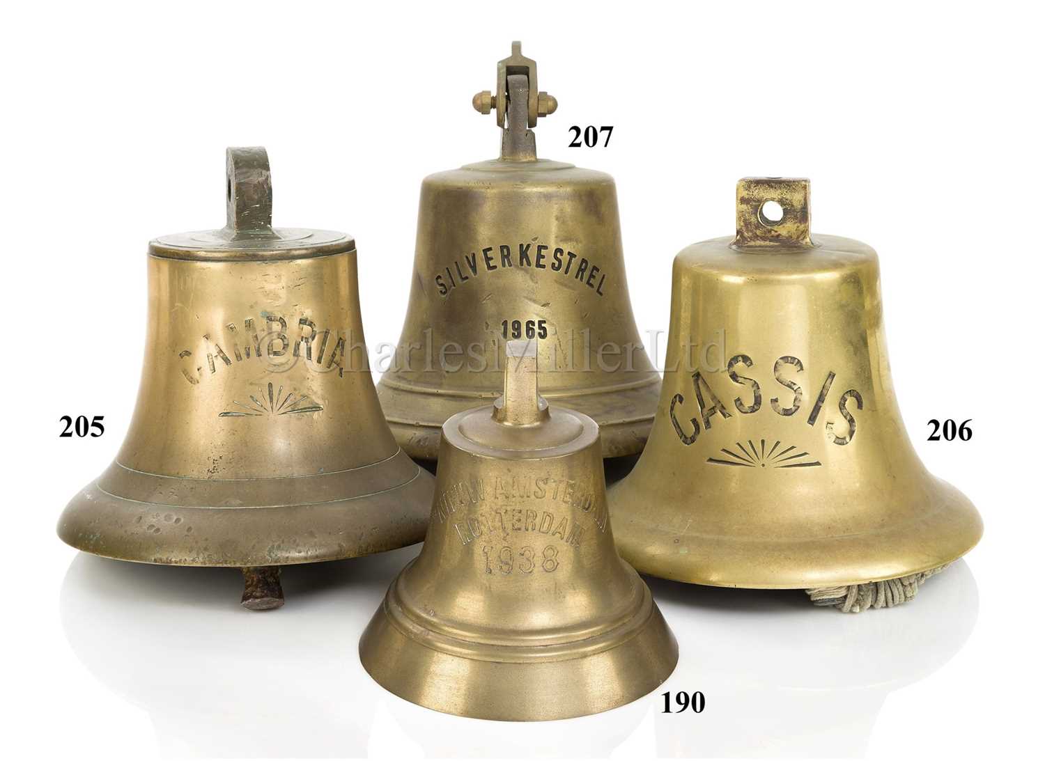 Lot 205 - THE SHIP'S BELL FROM THE LONDON & NORTH