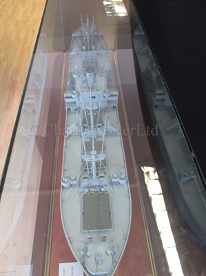 Lot 34 - A WELL-PRESENTED 1:48 SCALE BUILDER'S STYLE  MODEL OF LIBERTY SHIP JEREMIAH O'BRIEN BUILT BY THE NEW ENGLAND SHIPBUILDING CORP., SOUTH PORTLAND, MAINE FOR THE US GOVERNMENT IN 56 DAYS , 1943