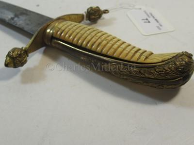 Lot 77 - Ø A LATE 18TH / EARLY 19TH CENTURY MIDSHIPMAN'S HANGER