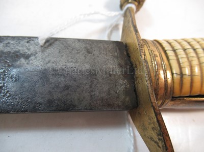 Lot 77 - Ø A LATE 18TH / EARLY 19TH CENTURY MIDSHIPMAN'S HANGER