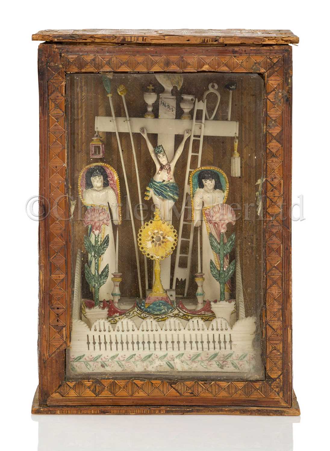 Lot 74 - AN EARLY 19TH CENTURY NAPOLEONIC PRISONER-OF-WAR POLYCHROME BONE CRUCIFIXION