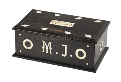 Lot 39 - Ø A 19TH CENTURY COROMANDEL WOOD AND MARINE IVORY SWEETHEART OR DITTY BOX