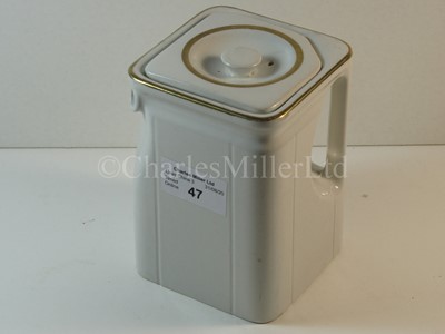 Lot 47 - A Cunard cube tea pot