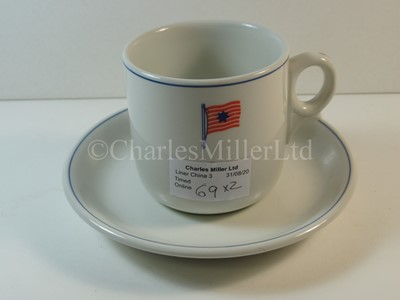 Lot 69 - A Hunting & Son cup and saucer
