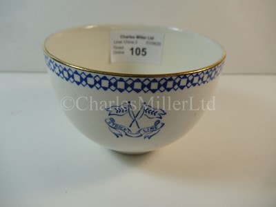 Lot 105 - A Strick Line slop bowl