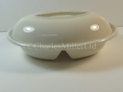 Lot 116 - A Union Castle Line divided vegetable dish and cover