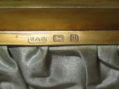 Lot 189 - AN HISTORICALLY INTERESTING FREEDOM CASKET PRESENTED TO ADMIRAL LORD CHARLES BERESFORD, 1912
