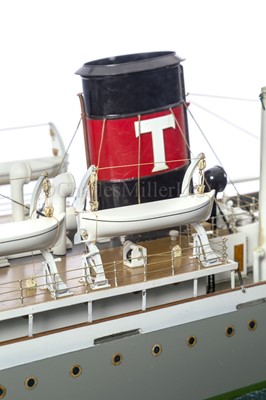 Lot 80 - A FINE WATERLINE MODEL FOR THE S.S LORD GLANELY BY BASSETT-LOWKE LTD, BUILT FOR THE ATLANTIC SHIPPING & TRADING COMPANY BY WILLIAM PICKERSGILL LTD, 1947
