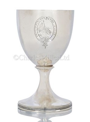 Lot 121 - A NAVAL THEMED CONVIVIAL SOCIETY SILVER GOBLET, CIRCA 1804