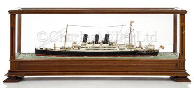 Lot 148 - A WELL-PRESENTED CONTEMPORARY WATERLINE MODEL FOR THE R.M.S. TRANSYLVANIA (1925)