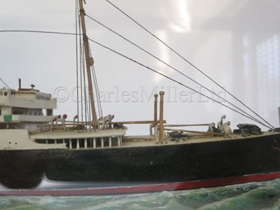 Lot 148 - A WELL-PRESENTED CONTEMPORARY WATERLINE MODEL FOR THE R.M.S. TRANSYLVANIA (1925)