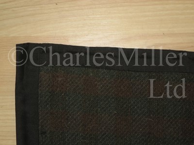 Lot 160 - TWO WHITE STAR LINE BLANKETS