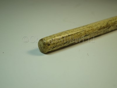 Lot 100 - Ø A 19TH CENTURY AMERICAN SAILORWORK WHALEBONE WALKING STICK