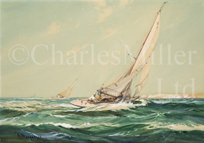 Lot 90 - R. MACGREGOR (WILFRED KNOX) (BRITISH, 1884-1966) : Yachts racing in the Solent
