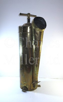 Lot 129A - A PLUNGE PATTERN BRASS FOGHORN