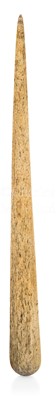 Lot 32 - Ø A 19TH CENTURY WHALEBONE FID