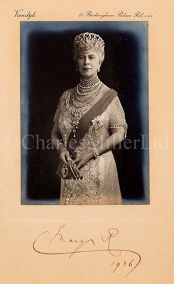Lot 57 - ROYAL PRESENTATION PORTRAIT OF KING EDWARD VII