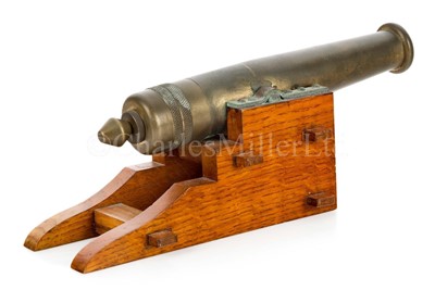 Lot 46 - A YACHT RACING STARTER GUN