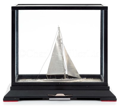 Lot 51 - THE ROYAL NAVAL CLUB & ROYAL ALBERT YACHT CLUB WESTMACOTT TROPHY, LATE ROYAL ALBERT YACHT CLUB ANNUAL CHALLENGE TROPHY CIRCA 1956