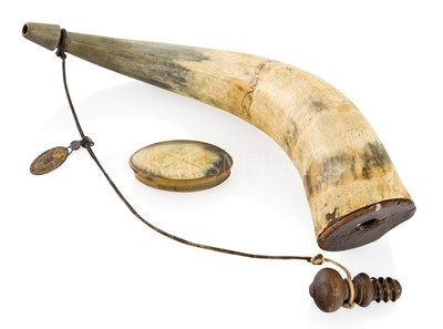 Lot 155 - A 19TH CENTURY POWDER HORN
