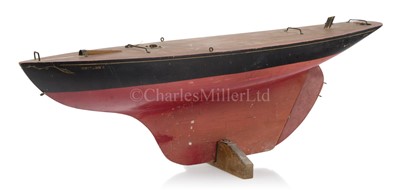 Lot 72 - A POND YACHT MODEL OF BRITANNIA, CIRCA 1920