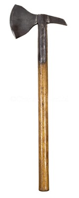 Lot 163 - AN EARLY 19TH CENTURY NAVAL BOARDING AXE BY GILPIN