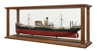 Lot 93 - A BUILDER'S-STYLE MODEL FOR THE S.S.FRAMLINGTON COURT, BUILT BY HAWTHORD LESLOE, HEBBURN FOR THE COURT LINE, 1911