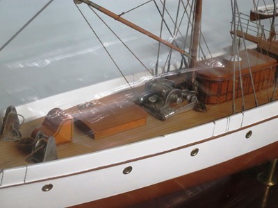 Lot 54 - A MODEL OF THE STEAM YACHT VENUS, CIRCA 1902