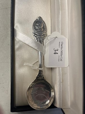 Lot 34 - ROALD AMUNDSEN (1872-1928) SILVER SPOON