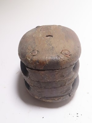 Lot 20 - A DOUBLE PULLY BLOCK FROM H.M.S. 'WARRIOR', 1860