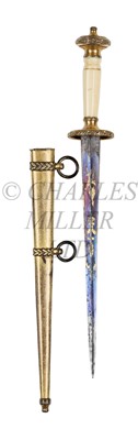 Lot 168 - Ø A MIDSHIPMAN'S DIRK OF THE ROYAL NAVY, CIRCA 1800