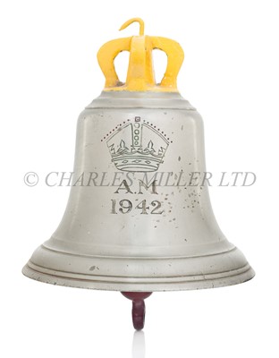 Lot 291 - AN AIR MINISTRY RAF SCRAMBLE BELL, 1942