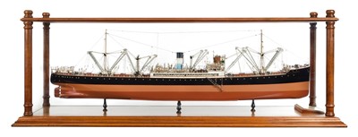Lot 76 - A FINE AND DETAILED 1:96 SCALE BUILDER'S MODEL FOR THE CARGO SHIPS LEIGHTON; LINNELL AND LASSELL, BUILT BY MCMILLAN & SON LTD, DUMBARTON, FOR LAMPORT & HOLT LTD, LIVERPOOL, 1921-2