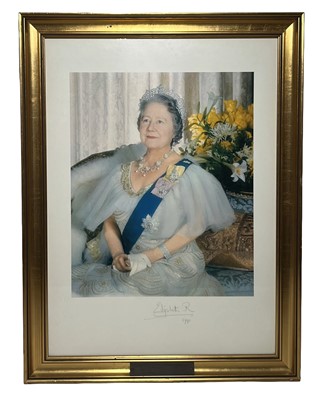 Lot 15 - AN AUTOGRAPH PORTRAIT OF H.M. QUEEN ELIZABETH THE QUEEN MOTHER PRESENTED TO THE WORSHIPFUL COMPANY OF SHIPWRIGHTS