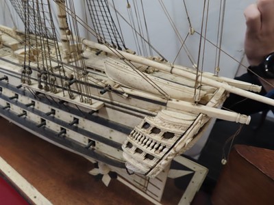 Lot 175 - A LARGE FULLY RESTORED NAPOLEONIC PRISONER-OF-WAR BONE SHIP MODEL FOR H.M.S. 'UNICORN'