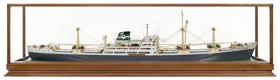 Lot 82 - A 1:96 SCALE BUILDER'S WATERLINE MODEL OF THE M.S. 'LAGOS PALM', BUILT BY SWAN, HUNTER & WIGHAM RICHARDSON, LTD, FOR PALM LINE LTD, 1961