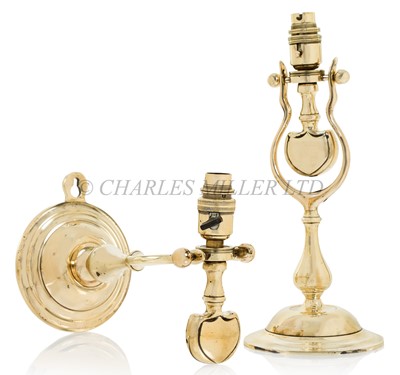 Lot 76 - A PAIR OF 20TH CENTURY ELECTRIC SALOON LAMPS