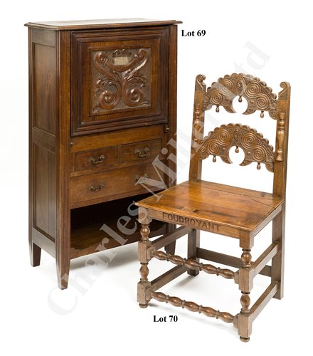 Lot 70 - A ‘YORKSHIRE’ PATTERN CHAIR BY GOODALL, LAMB & HEIGHWAY LTD, MANCHESTER, MADE FROM FOUDROYANT OAK, CIRCA 1900