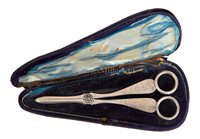 Lot 146 - A PAIR OF SILVER LAUNCHING SCISSORS FOR THE...